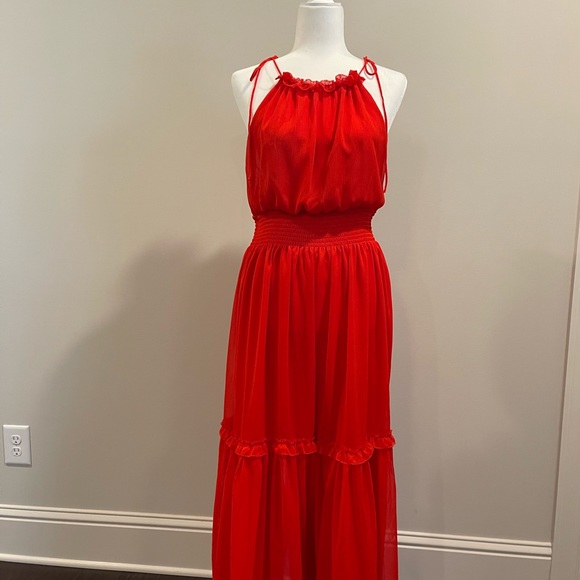 Banana Republic Crinkle Maxi Dress with Silk - Picture 5 of 10